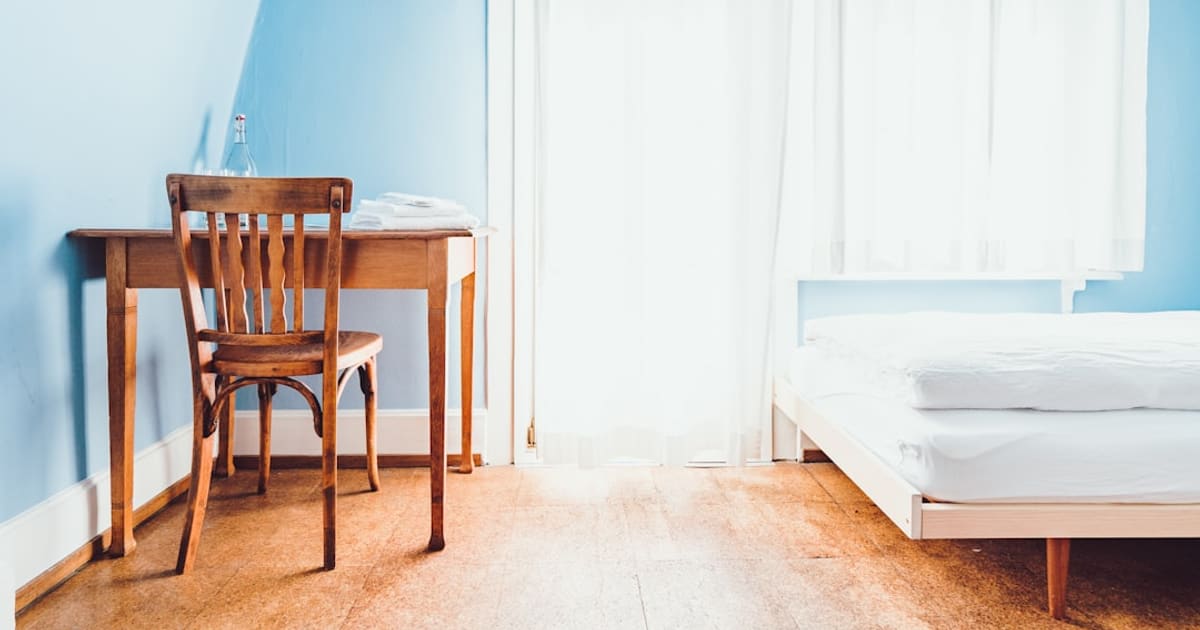 College Dorm Essentials (2026): What Fits, What Lasts, What Your Roommate Will Steal